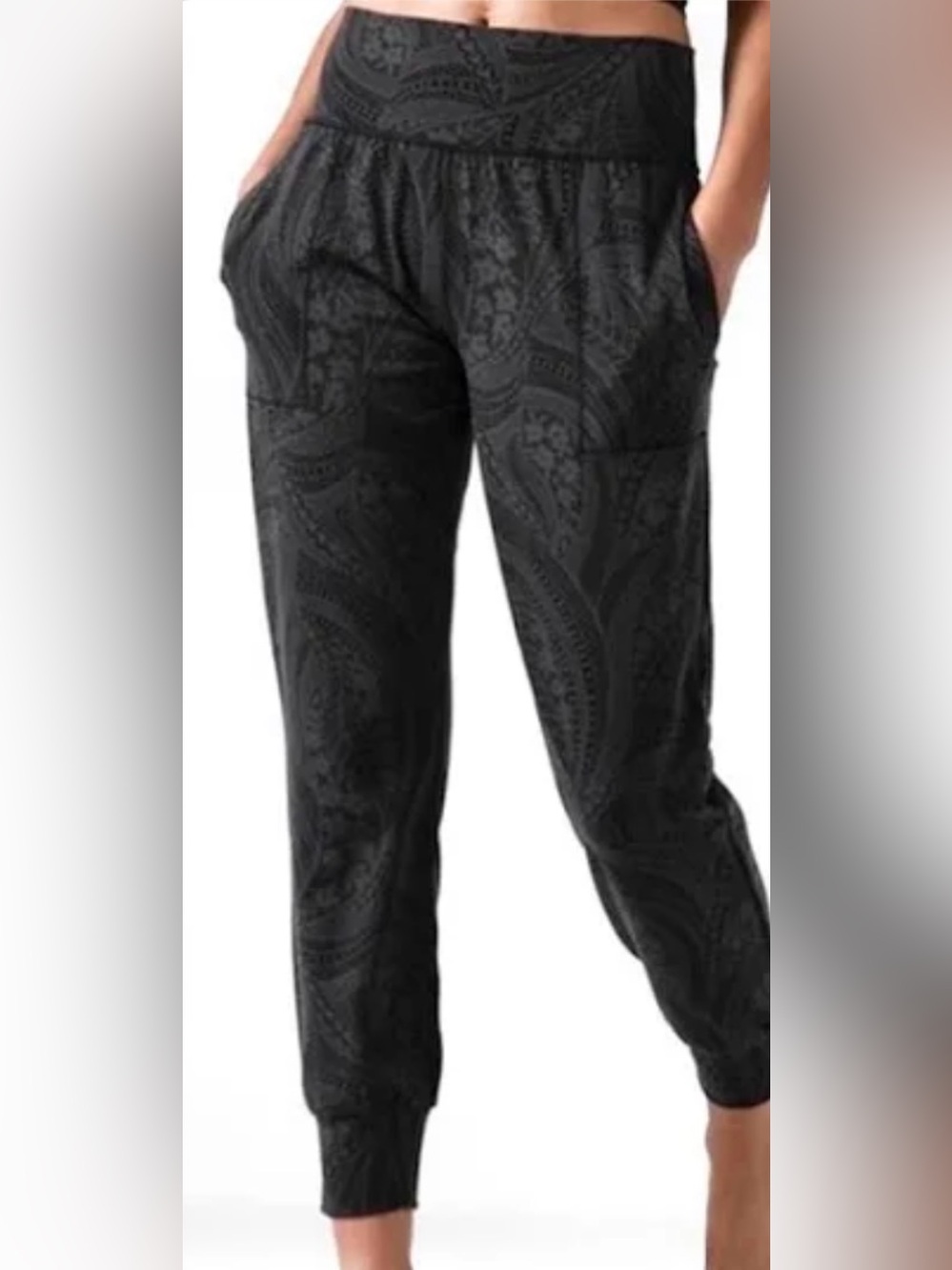 EUC Athleta Salutation Textured Printed Jogger Yoga Pilates Pant Small Black